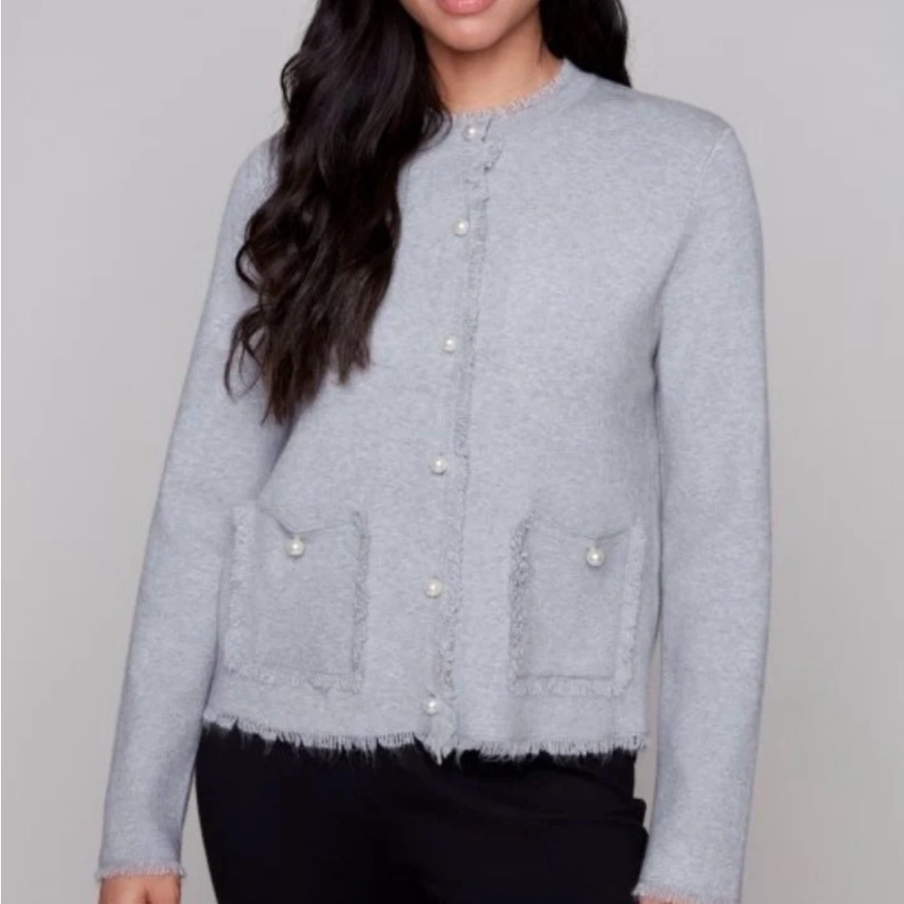 Carre Noir NWOT Sweater Jacket Gray W Pearl Button Detail XS